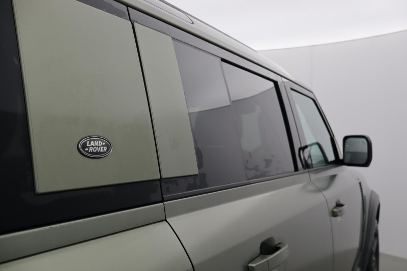 Used Land Rover Defender 2022 for sale - 77864726: Photo 32