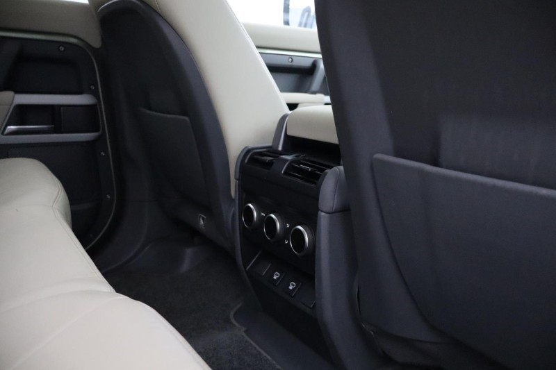 Used Land Rover Defender 2022 for sale - 77864726: Photo 34