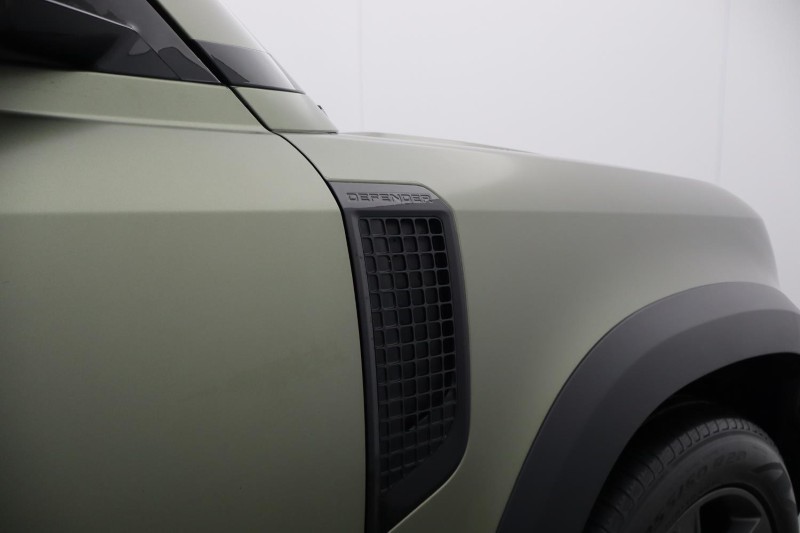 Used Land Rover Defender 2022 for sale - 77864726: Photo 42