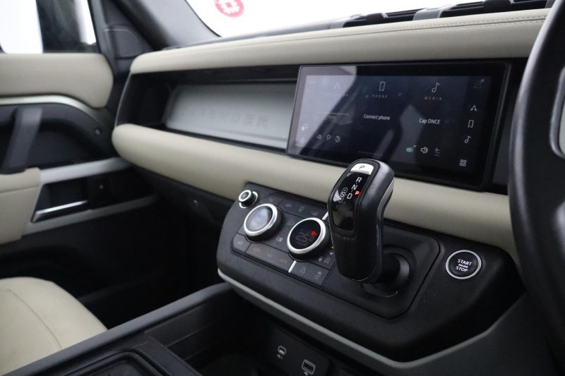 Used Land Rover Defender 2022 for sale - 77864726: Photo 65