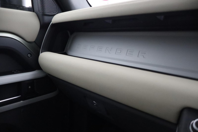 Used Land Rover Defender 2022 for sale - 77864726: Photo 66