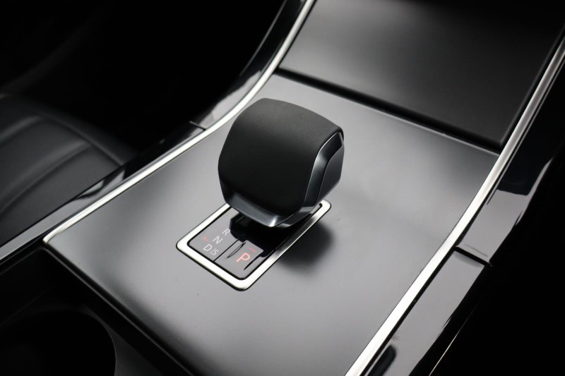 Used Land Rover Range Rover Evoque 2023 for sale - 76982491: Photo 13