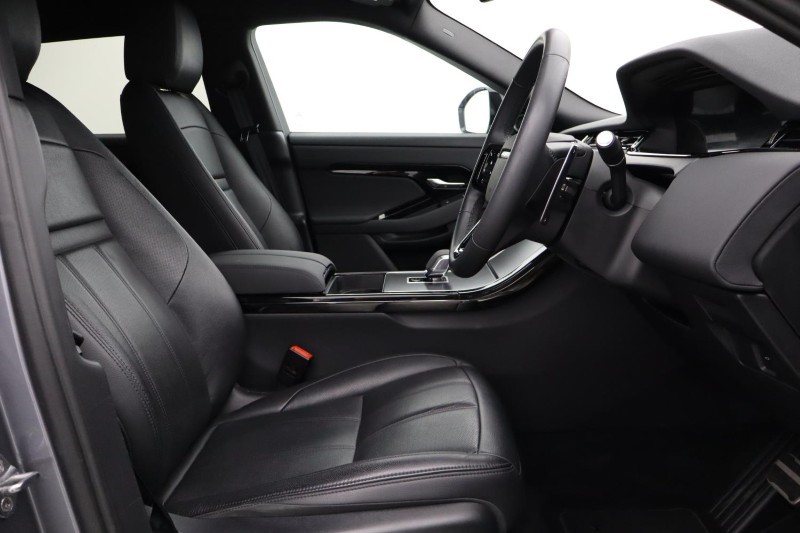 Used Land Rover Range Rover Evoque 2023 for sale - 76982491: Photo 32