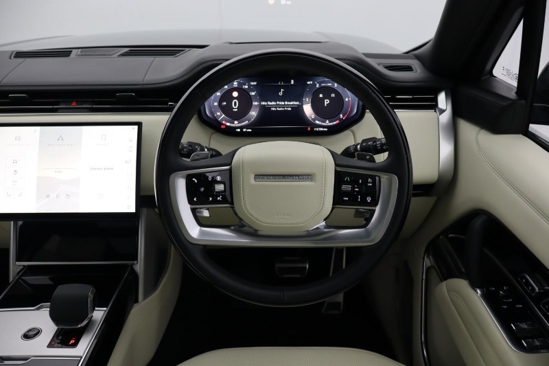 Used Land Rover Range Rover 2025 for sale - 77210359: Photo 15