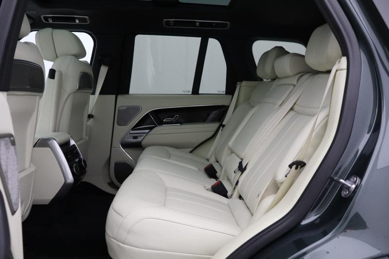 Used Land Rover Range Rover 2025 for sale - 77210359: Photo 4