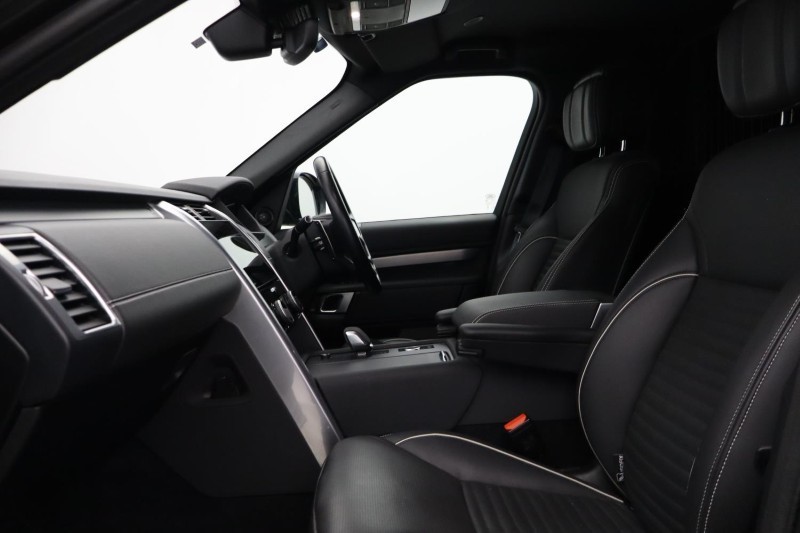 Used Land Rover Discovery 2023 for sale - 77918129: Photo 3