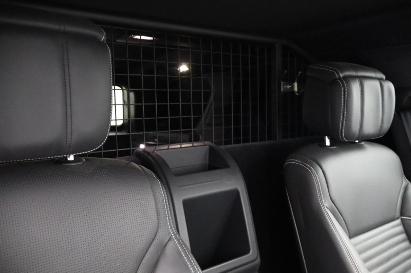 Used Land Rover Discovery 2023 for sale - 77918129: Photo 40