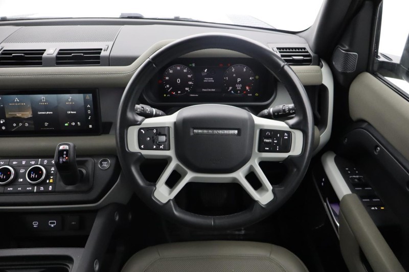 Used Land Rover Defender 2023 for sale - 77077062: Photo 15