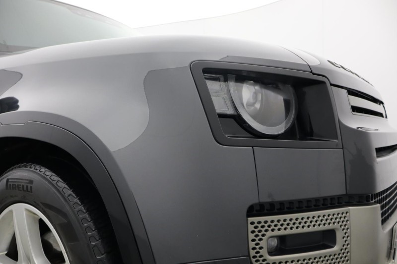 Used Land Rover Defender 2023 for sale - 77077062: Photo 17