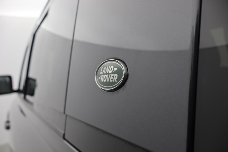 Used Land Rover Defender 2023 for sale - 77077062: Photo 23