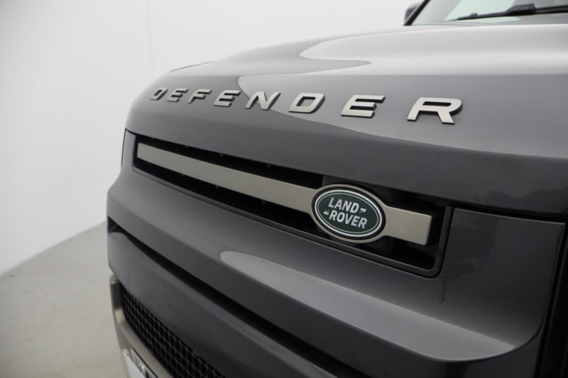 Used Land Rover Defender 2023 for sale - 77077062: Photo 32