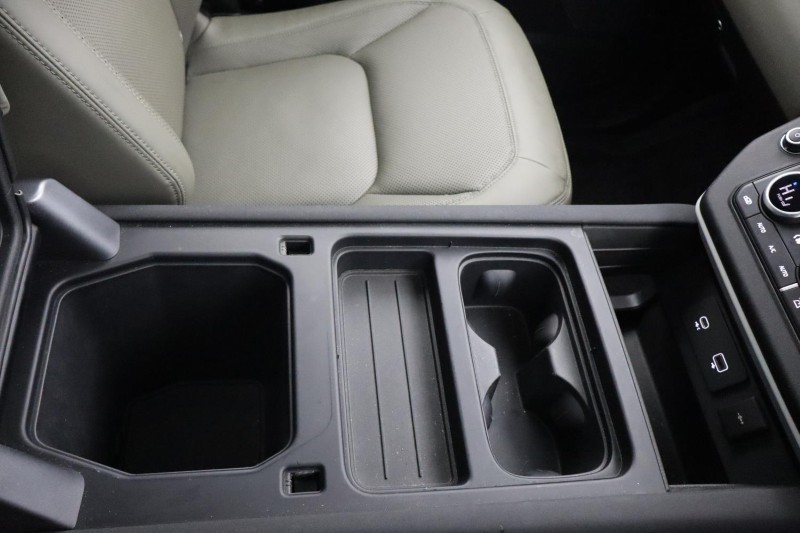 Used Land Rover Defender 2023 for sale - 77077062: Photo 55