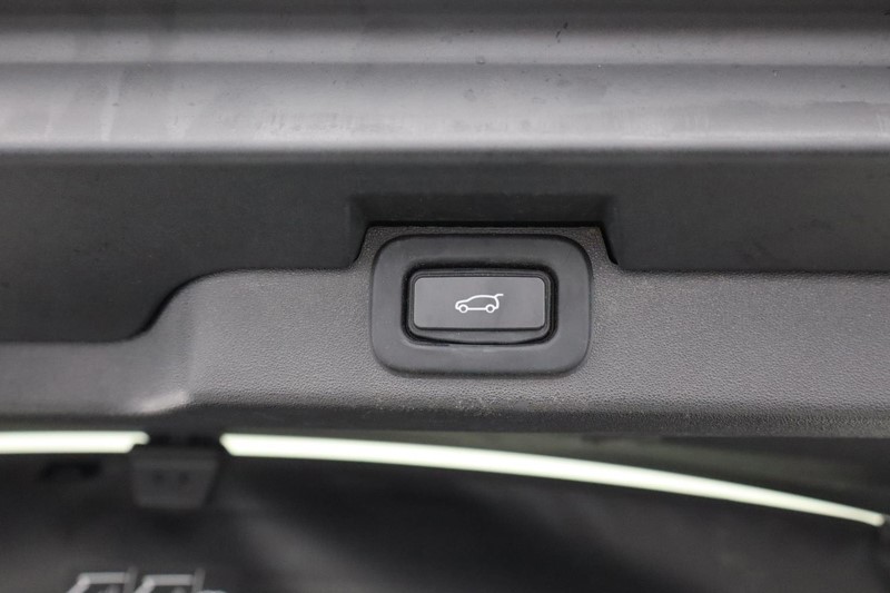 Used Land Rover Discovery 2022 for sale - 77310640: Photo 45