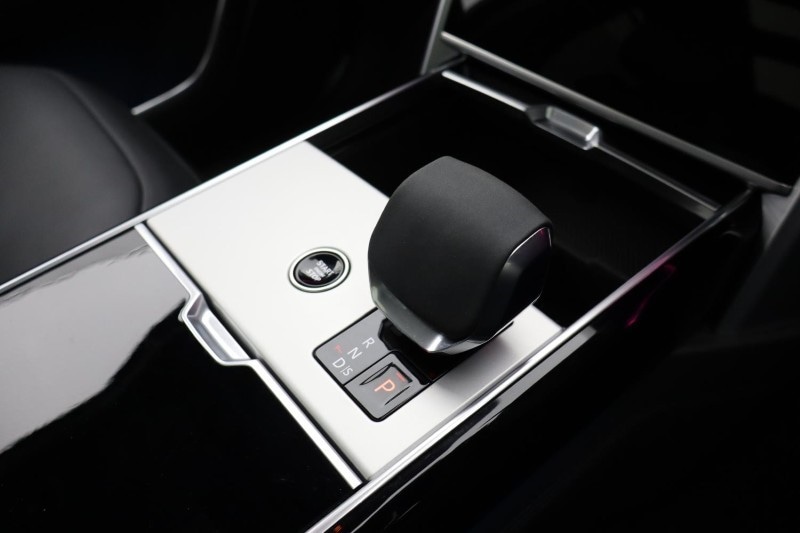 Used Land Rover Range Rover 2024 for sale - 77532250: Photo 13