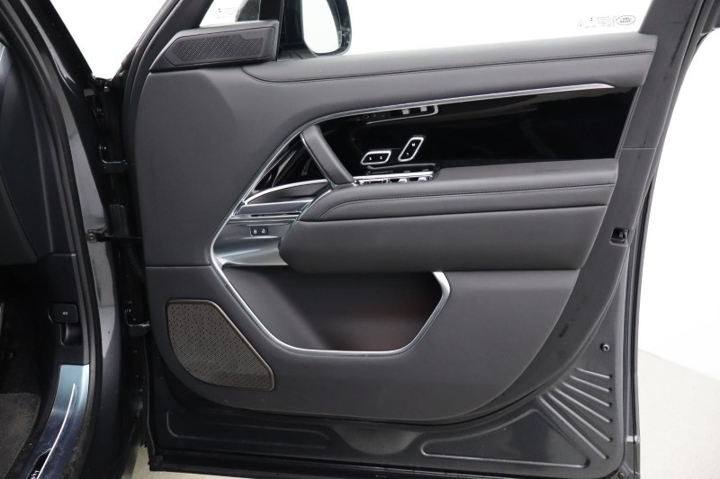 Used Land Rover Range Rover 2024 for sale - 77532250: Photo 42