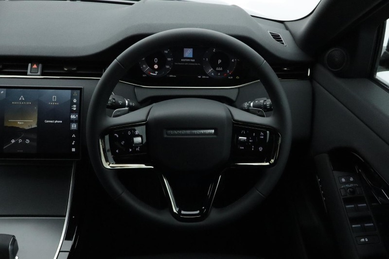 Used Land Rover Range Rover Evoque 2025 for sale - 76982133: Photo 15