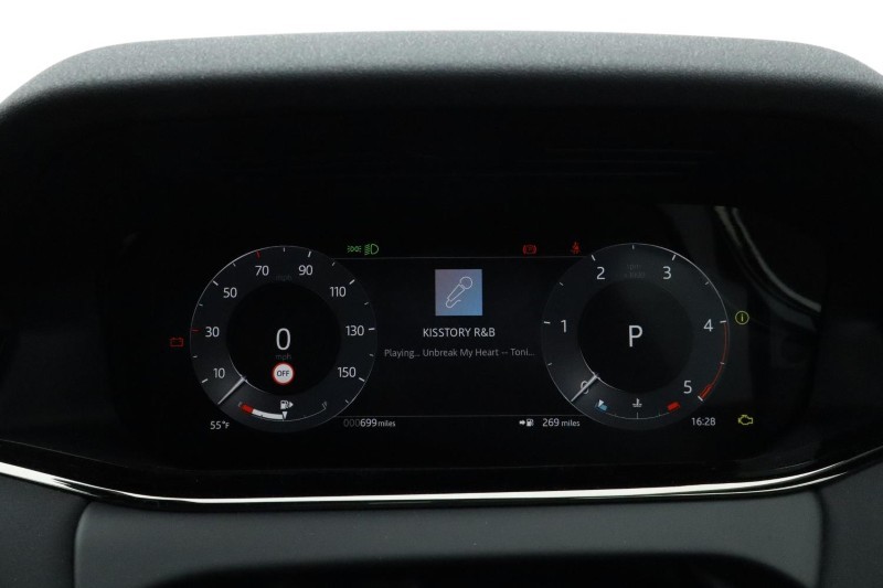 Used Land Rover Range Rover Evoque 2025 for sale - 76982133: Photo 16