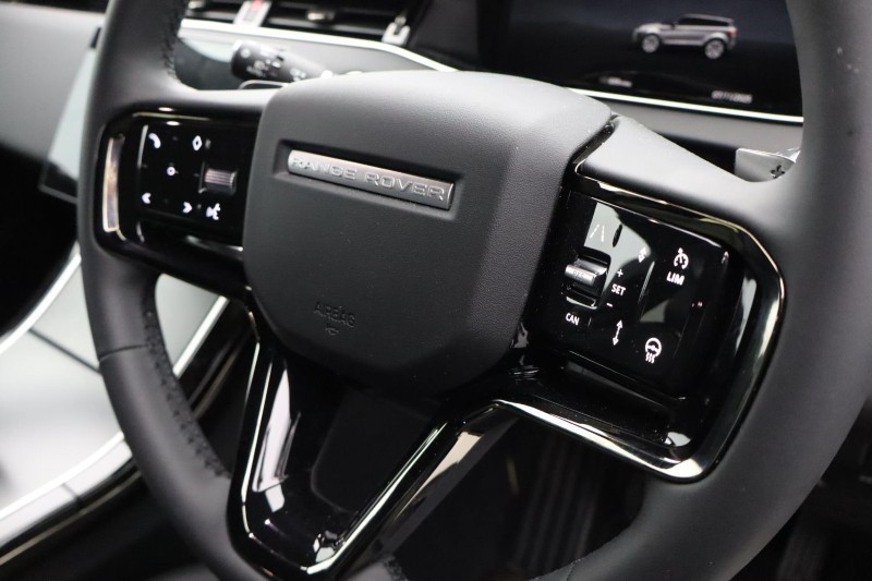 Used Land Rover Range Rover Evoque 2025 for sale - 76982133: Photo 34