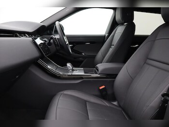 Used Land Rover Range Rover Evoque 2025 for sale - 76982133: Photo