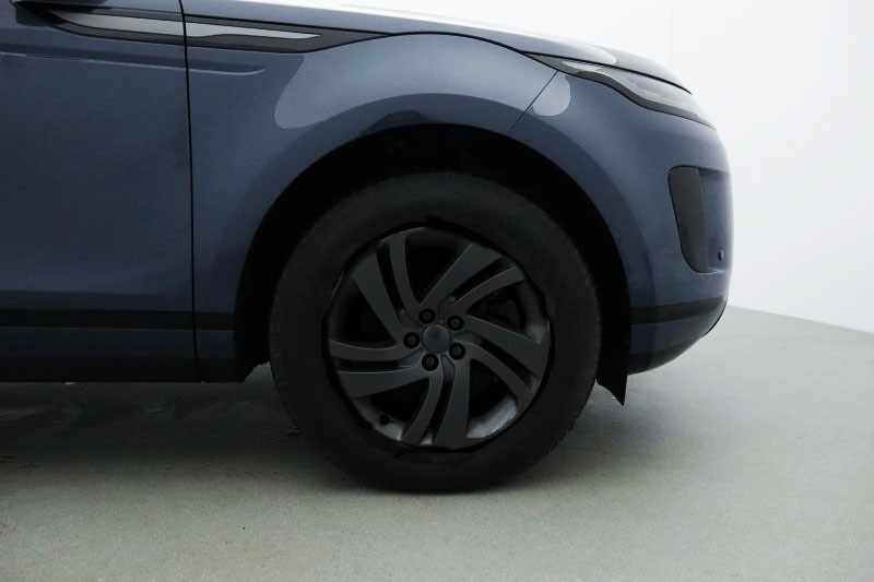 Used Land Rover Range Rover Evoque 2025 for sale - 76982133: Photo 8
