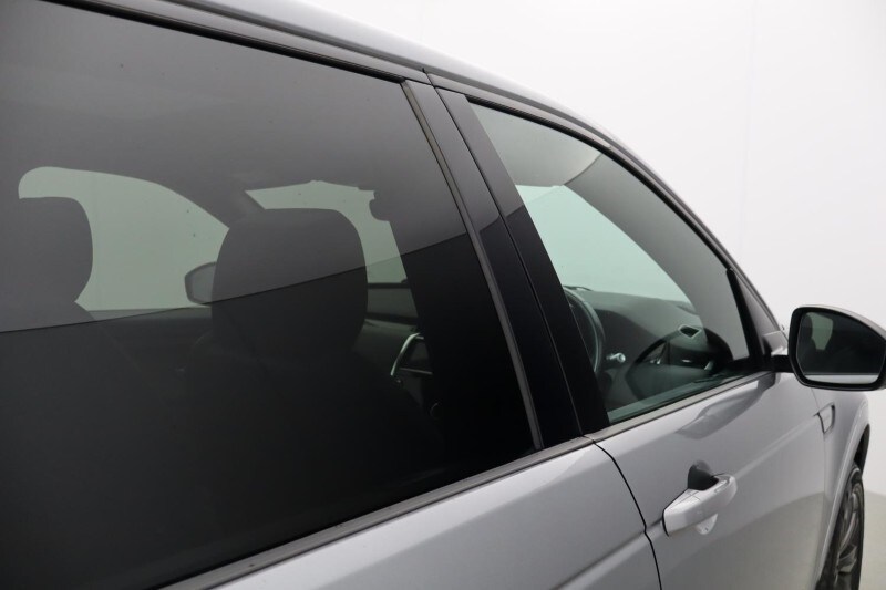 Used Land Rover Discovery Sport 2019 for sale - 78067125: Photo 31