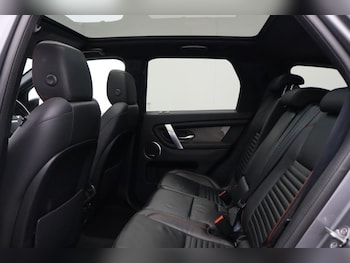 Used Land Rover Discovery Sport 2019 for sale - 78067125: Photo