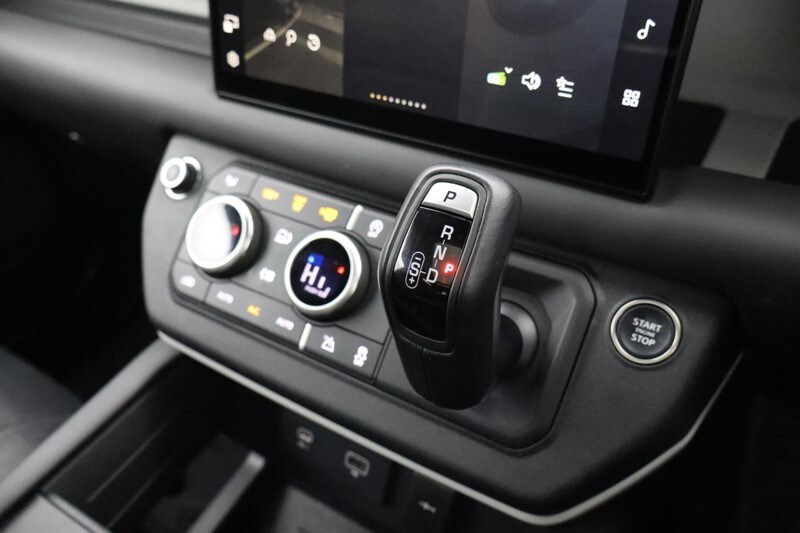 Used Land Rover Defender 2024 for sale - 77461935: Photo 13