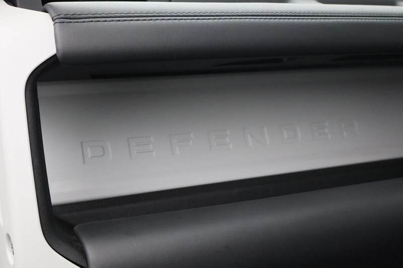 Used Land Rover Defender 2024 for sale - 77461935: Photo 26