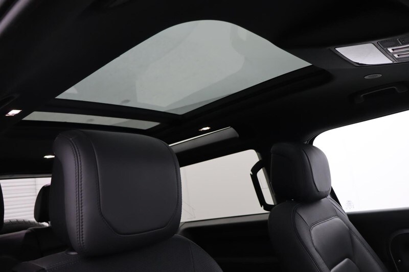 Used Land Rover Defender 2024 for sale - 77461935: Photo 31