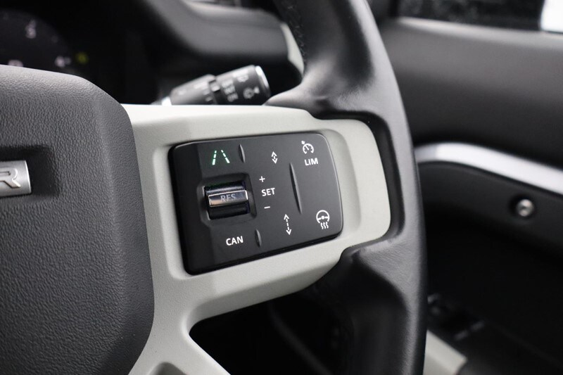 Used Land Rover Defender 2024 for sale - 77461935: Photo 35
