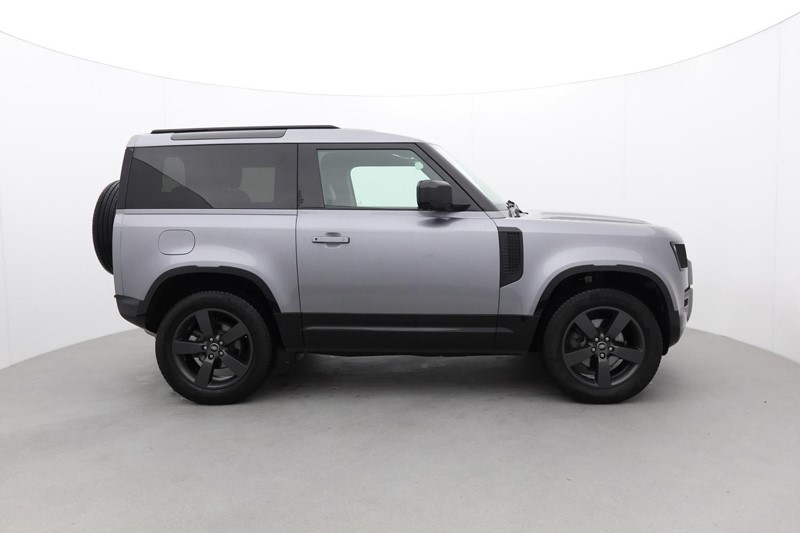 Used Land Rover Defender 2024 for sale - 77461935: Photo 5