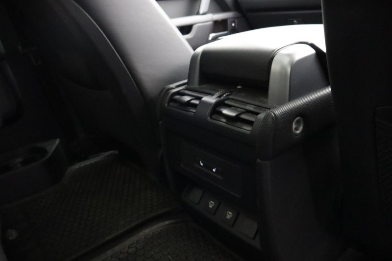 Used Land Rover Defender 2024 for sale - 77778678: Photo 18