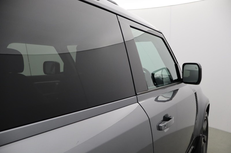 Used Land Rover Defender 2024 for sale - 77778678: Photo 30