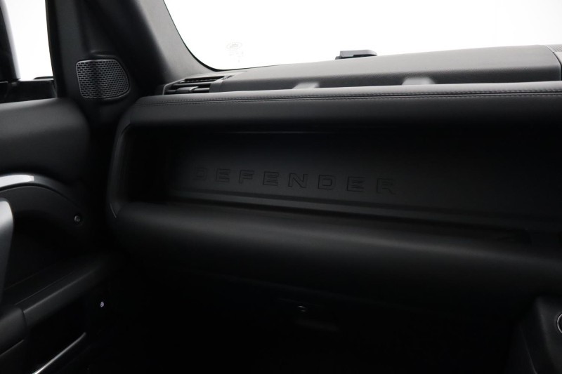 Used Land Rover Defender 2024 for sale - 77778678: Photo 37