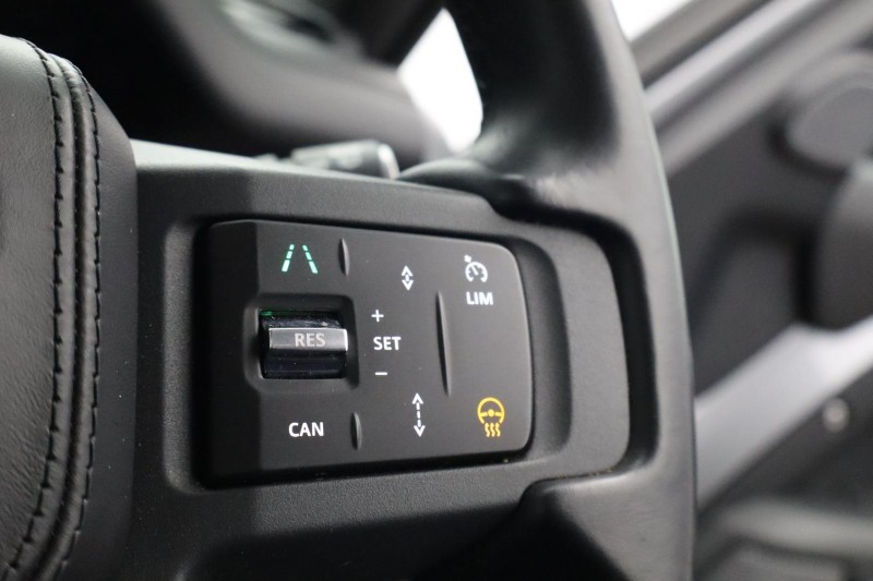 Used Land Rover Defender 2024 for sale - 77778678: Photo 38