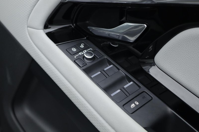 Used Land Rover Range Rover Evoque 2020 for sale - 76982288: Photo 44