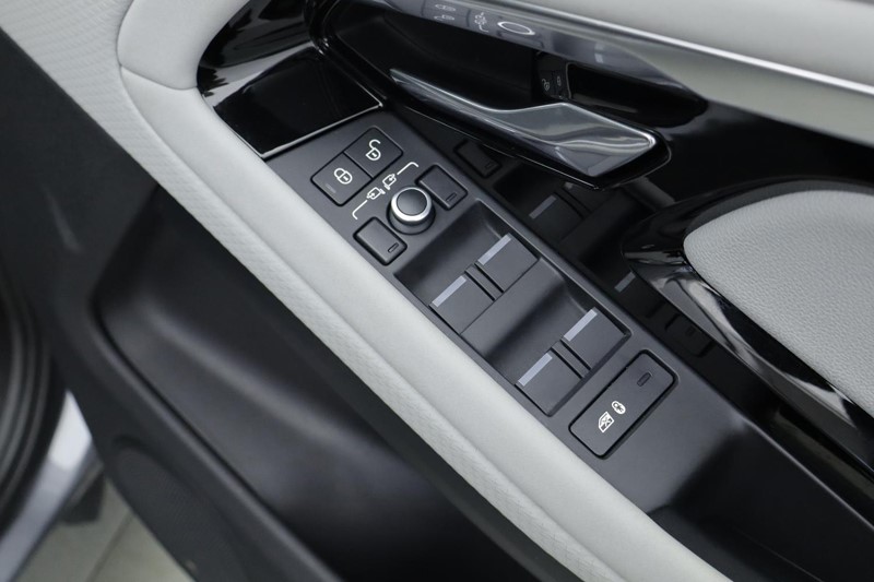 Used Land Rover Range Rover Evoque 2020 for sale - 76982288: Photo 45