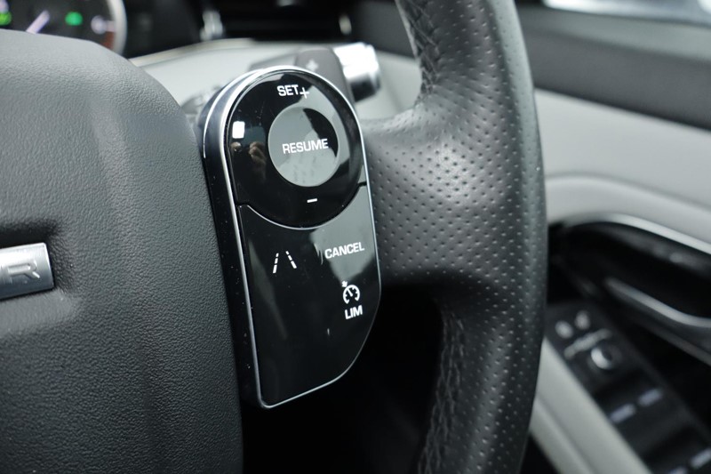 Used Land Rover Range Rover Evoque 2020 for sale - 76982288: Photo 49