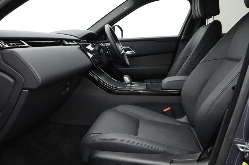 Used Land Rover Range Rover Velar 2025 for sale - 76981405: Photo 3