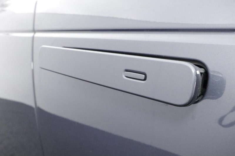 Used Land Rover Range Rover Velar 2025 for sale - 76981405: Photo 46