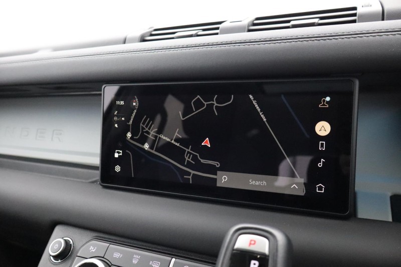 Used Land Rover Defender 2024 for sale - 78025619: Photo 11