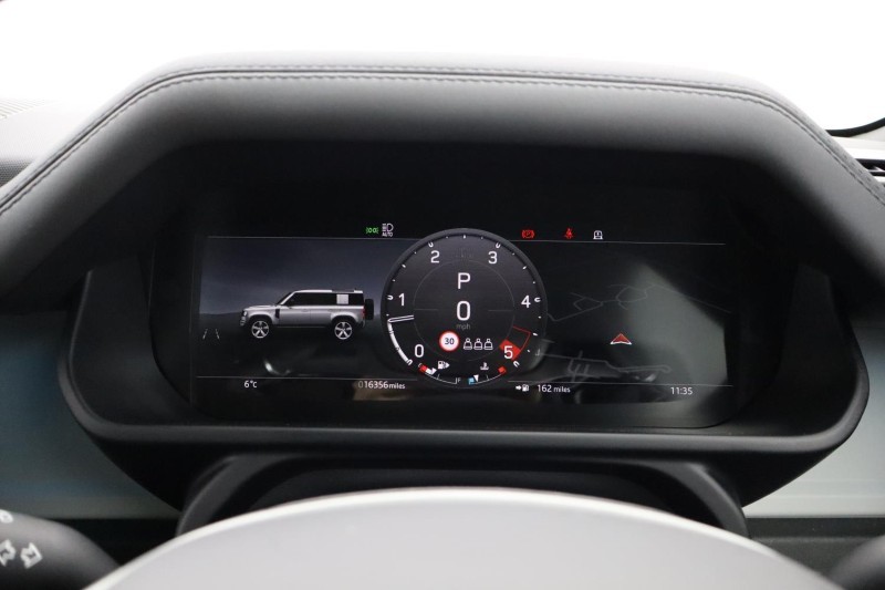 Used Land Rover Defender 2024 for sale - 78025619: Photo 16