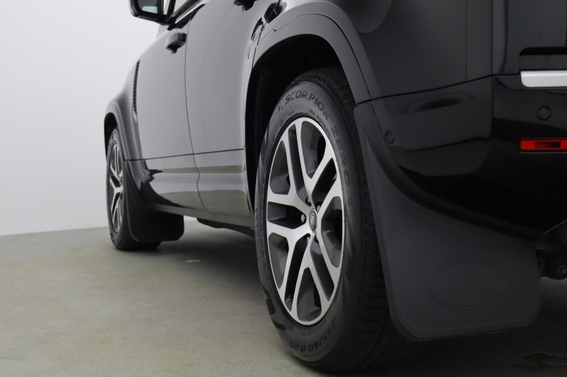 Used Land Rover Defender 2024 for sale - 78025619: Photo 24