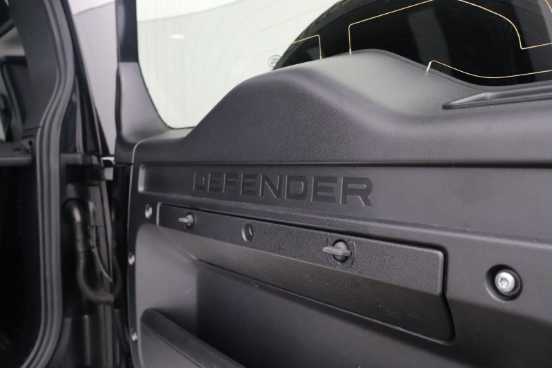 Used Land Rover Defender 2024 for sale - 78025619: Photo 29