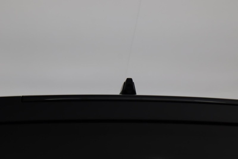 Used Land Rover Defender 2024 for sale - 78025619: Photo 31