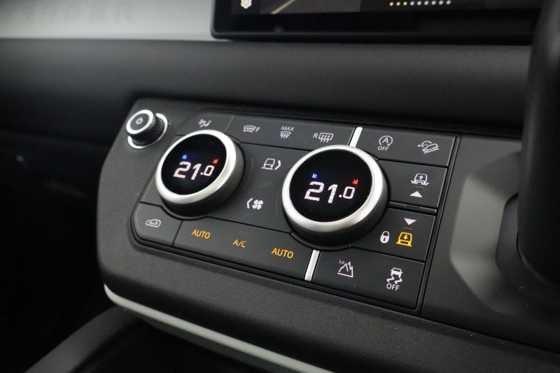 Used Land Rover Defender 2024 for sale - 78025619: Photo 51