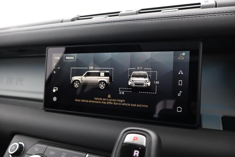 Used Land Rover Defender 2024 for sale - 78025619: Photo 59