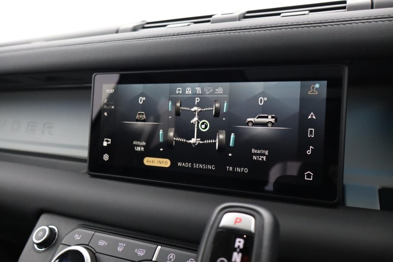 Used Land Rover Defender 2024 for sale - 78025619: Photo 60