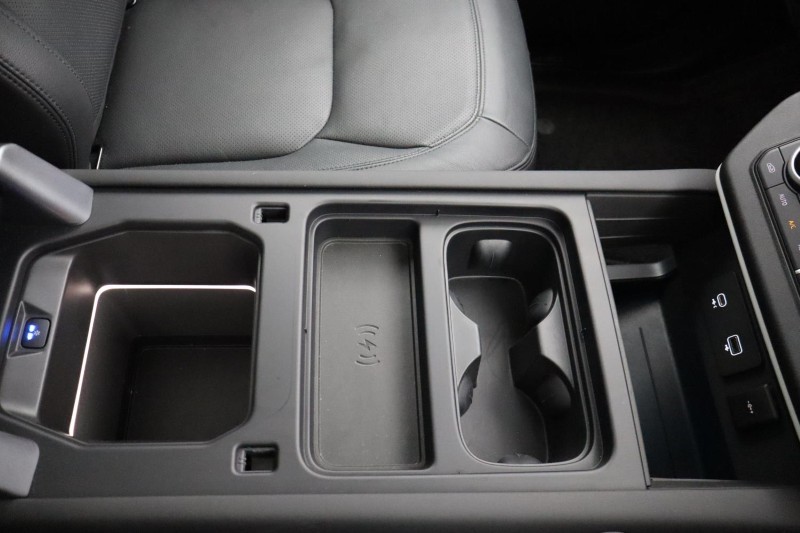 Used Land Rover Defender 2024 for sale - 78025619: Photo 65