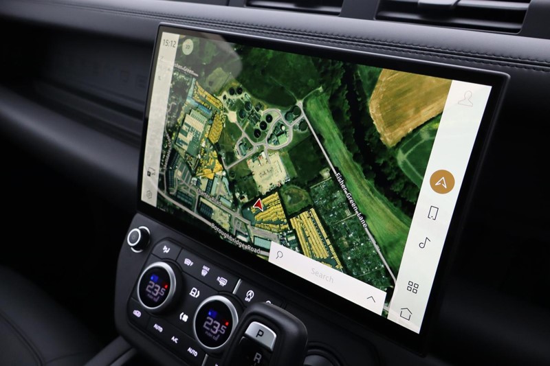 Used Land Rover Defender 2025 for sale - 77258397: Photo 11